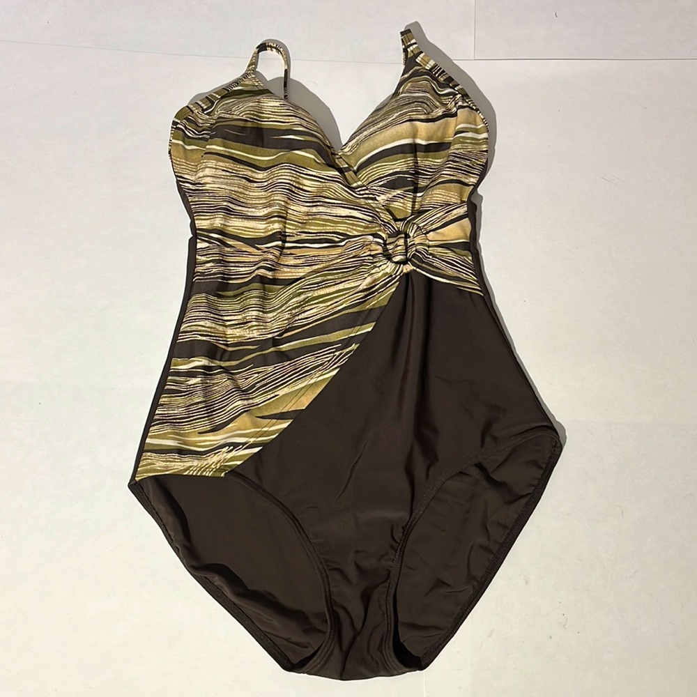 Christina one piece swimsuit bathing suit swimwear sz 8 brown striped